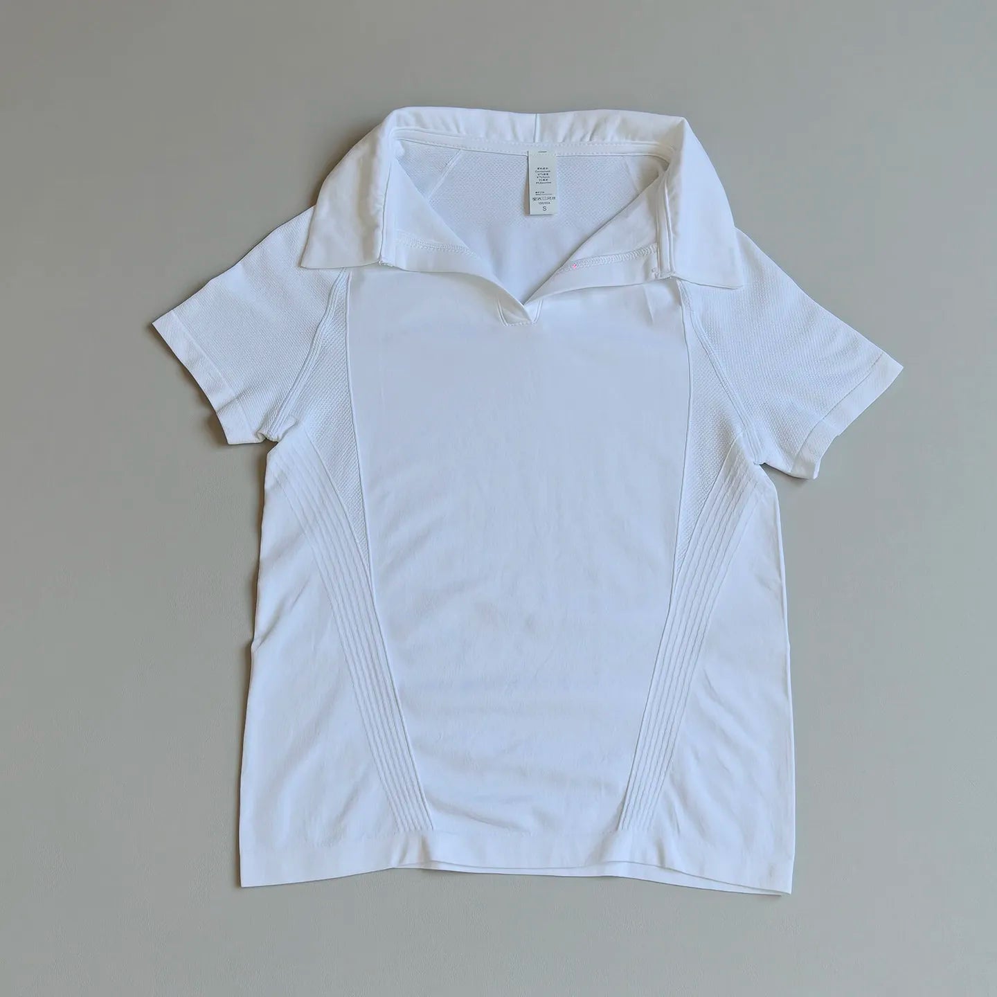 Breathable Yoga Wear Short-Sleeved Right-Shoulder Sports Tops Tennis Polo Shirts Fitness Badminton T-Shirts for Active Wear